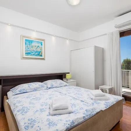 Family House Rose With Pool - Happy Casa vacanze *